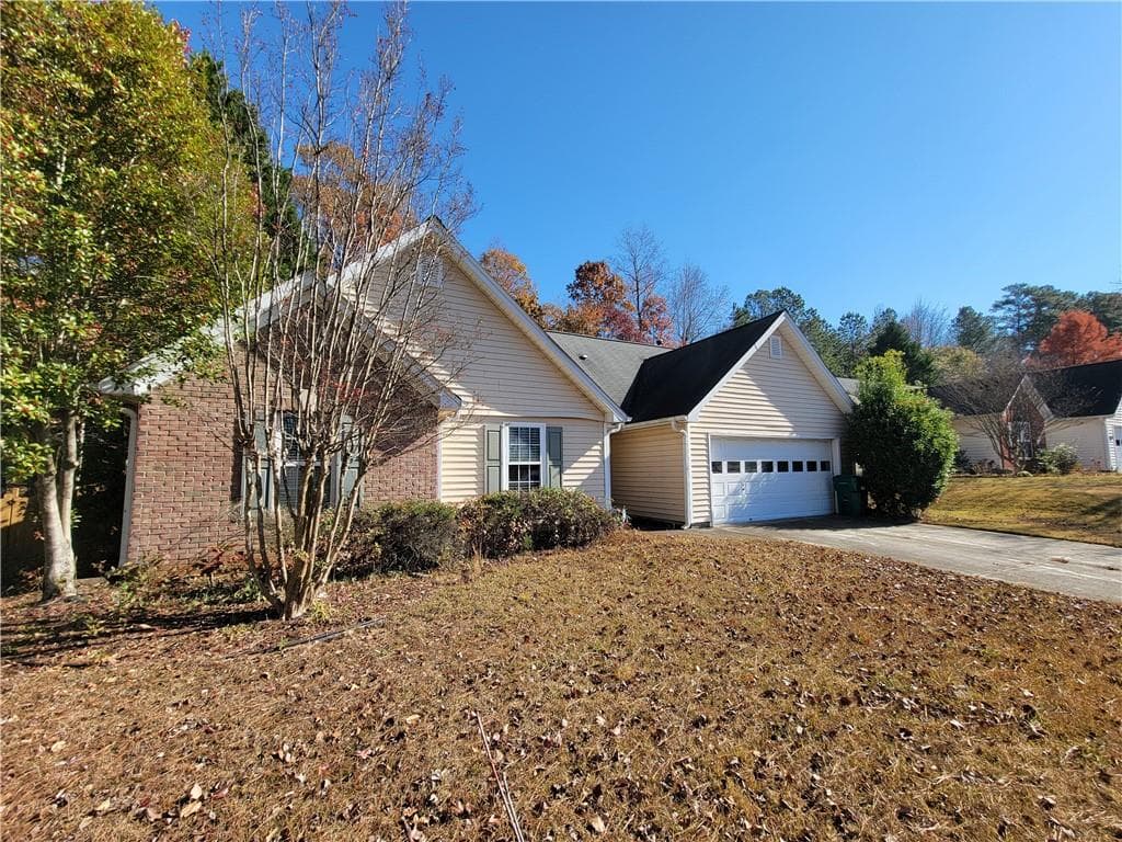 518 Bellingham Drive, Sugar Hill, GA 30518 — most recent listing photo
