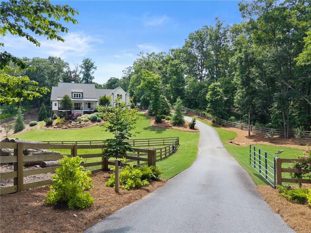 4813 Jess Helton Road, Gainesville, GA 30506 — most recent listing photo