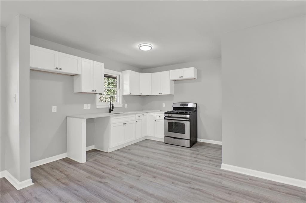 3 bedroom, 2 bathroom, 1,500 sq ft single family residence for sale at 1944 Wells Drive, Atlanta, GA 30311 — photo 10