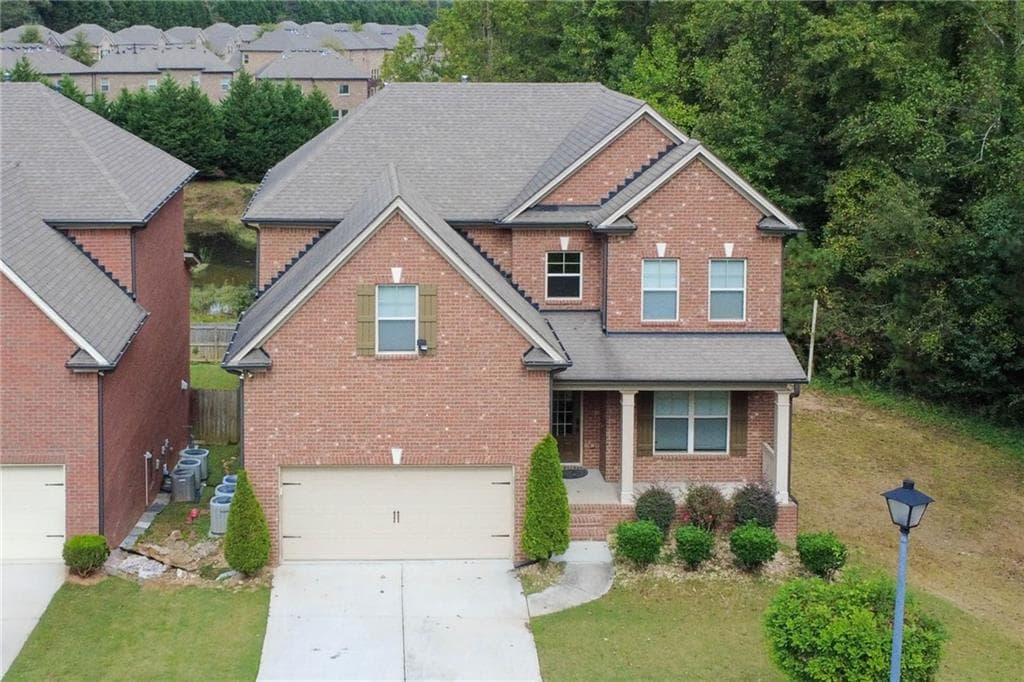 6 bedroom, 4 bathroom, 2,626 sq ft single family residence for rent at 568 Garden View Court, Lawrenceville, GA 30046 for $4,700 a month — photo 2