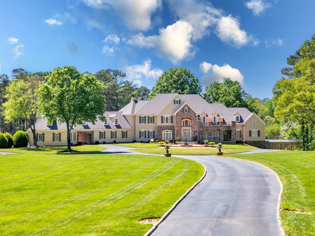 10955 Stroup Road, Roswell, GA 30075 — most recent listing photo