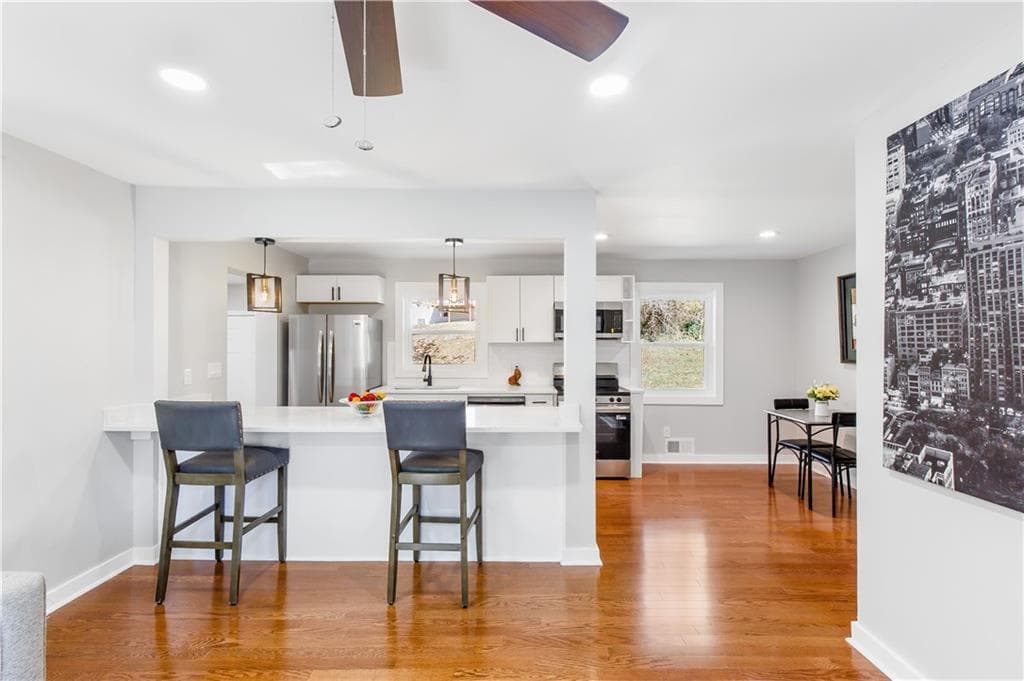 4 bedroom, 3 bathroom, 1,375 sq ft single family residence for sale at 1934 Apache Trail, Atlanta, GA 30316 — photo 6
