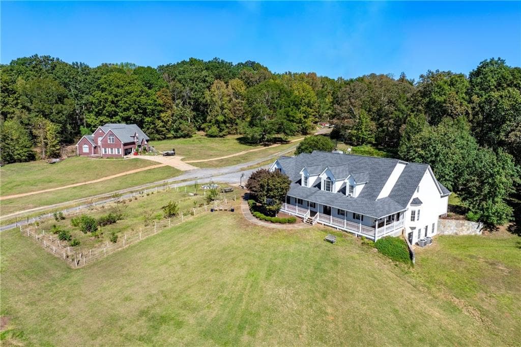 5 bedroom, 5 bathroom, 6,216 sq ft single family residence for sale at 422 Blessings Lane, Nicholson, GA 30565 — photo 6