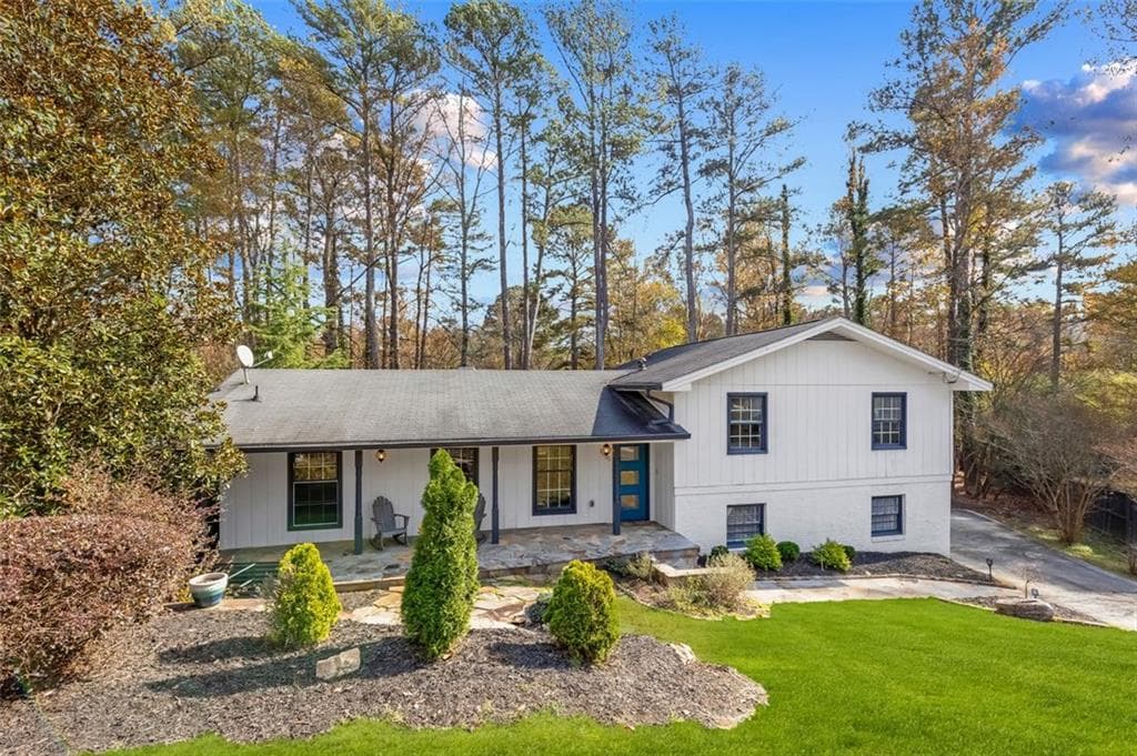 1525 BEND CREEK Court, Atlanta, GA 30338 — most recent listing photo