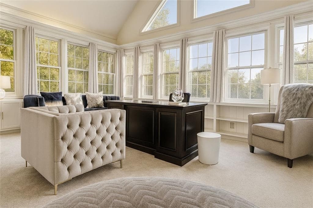 6 bedroom, 5 bathroom, 5,766 sq ft single family residence under contract at 4070 RUNNYMEDE Drive, Lilburn, GA 30047 — photo 5