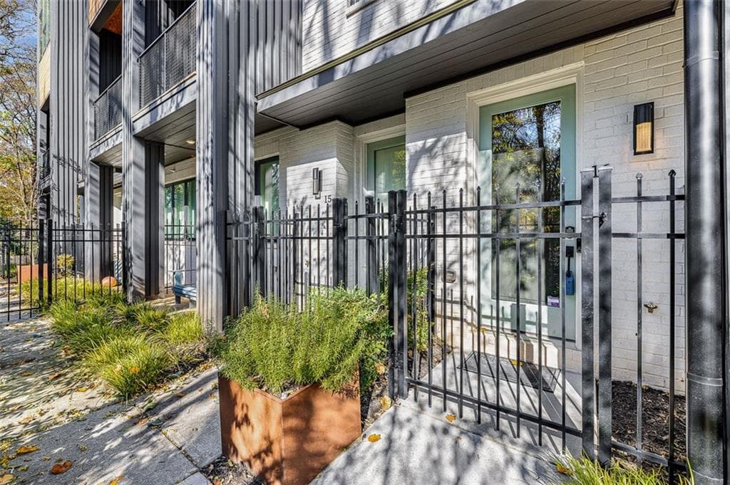 3 bedroom, 5 bathroom, 2,412 sq ft townhouse sold at 2347 Hosea L Williams Drive 16, Atlanta, GA 30317