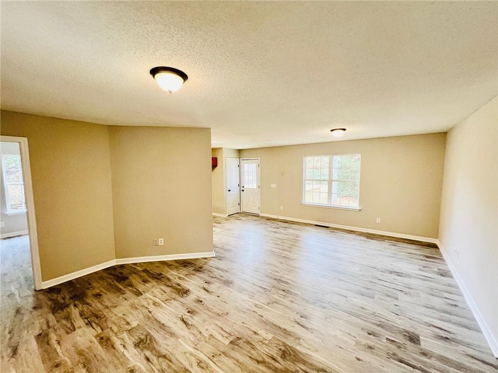 3 bedroom, 2 bathroom, 1,132 sq ft single family residence for sale at 58 Kingston Pointe, Kingston, GA 30145 — photo 5