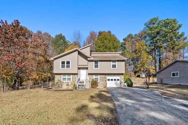 3697 Chinaberry Lane, Snellville, GA 30039 — most recent listing photo