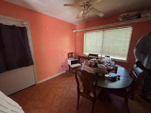 3 bedroom, 1 bathroom, 1,065 sq ft single family residence under contract at 1061 Porter Drive, Elberton, GA 30635 — photo 6