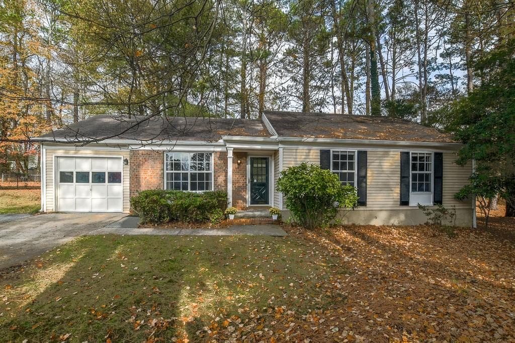 3 bedroom, 2 bathroom, 1,248 sq ft single family residence sold at 385 BIRCH RILL Drive, Alpharetta, GA 30022
