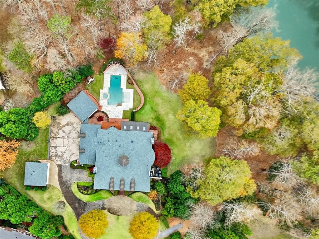 6 bedroom, 8 bathroom, 12,717 sq ft single family residence for sale at 335 Marshy Pointe, Johns Creek, GA 30097 — photo 6