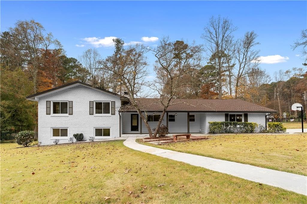 5401 Smoke Rise Drive, Stone Mountain, GA 30087 — most recent listing photo