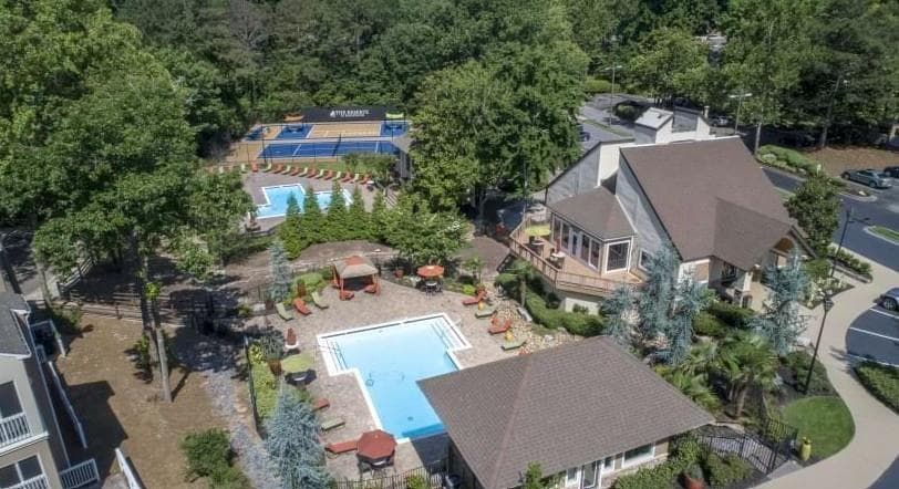 1 bedroom, 1 bathroom, 854 sq ft apartment for rent at 7100 Roswell Road 40007, Atlanta, GA 30328 for $1,380 a month — photo 10