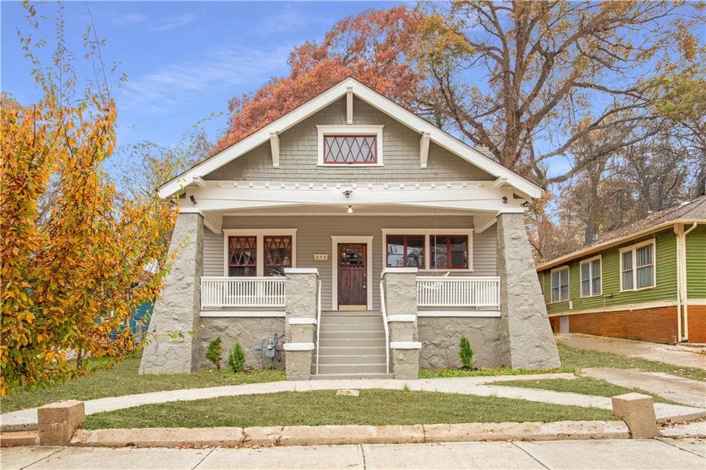2 bedroom, 2 bathroom, 1,406 sq ft single family residence sold at 379 Mathewson Place, Atlanta, GA 30310