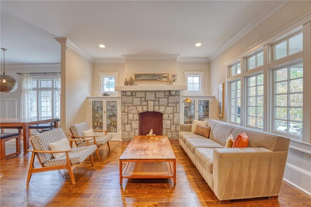 5 bedroom, 4 bathroom, 3,348 sq ft single family residence for rent at 997 Blue Ridge Avenue, Atlanta, GA 30306 for $10,500 a month — photo 1 of 54