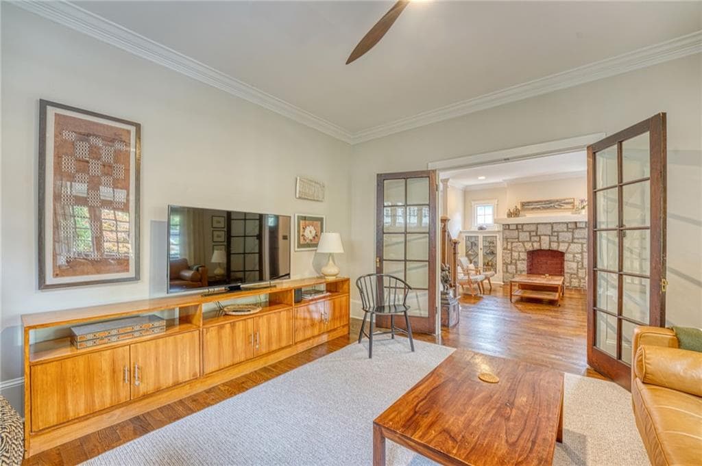 5 bedroom, 4 bathroom, 3,348 sq ft single family residence for rent at 997 Blue Ridge Avenue, Atlanta, GA 30306 for $10,500 a month — photo 8