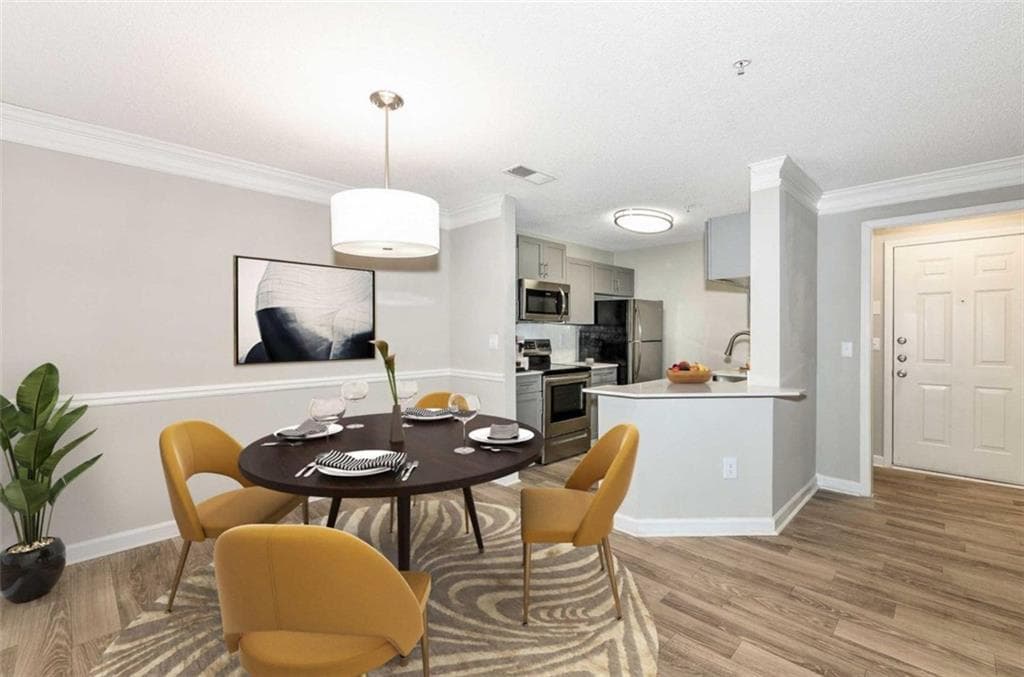 3 bedroom, 2 bathroom, 1,336 sq ft apartment for rent at 9200 Roberts Drive 2-234, Sandy Springs, GA 30350 for $1,975 a month — photo 3
