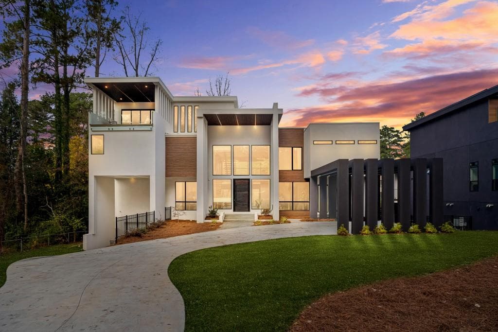 2650 Fairoaks Road, Decatur, GA 30033 — most recent listing photo