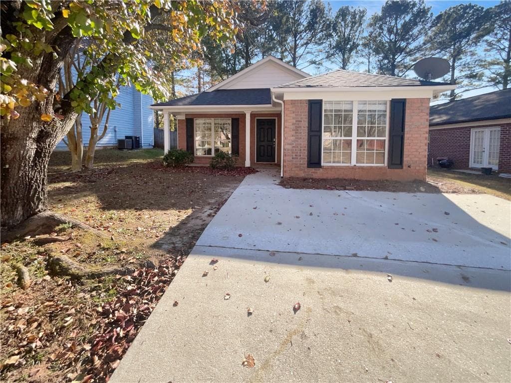 6303 Klondike River Road, Lithonia, GA 30038 — most recent listing photo