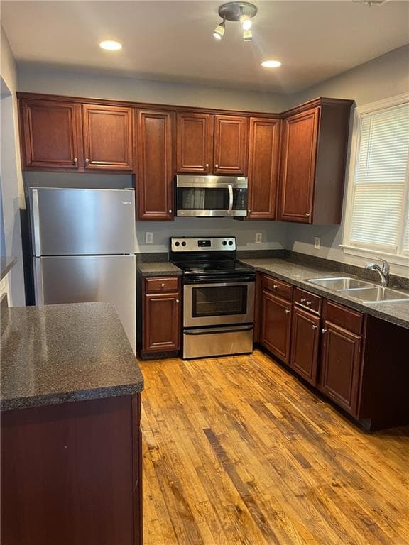3 bedroom, 3 bathroom, 1,594 sq ft single family residence for rent at 15 Ollie Street, Atlanta, GA 30314 for $3,150 a month — photo 8