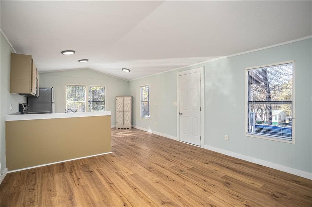 2 bedroom, 1 bathroom, 980 sq ft single family residence for sale at 139 Anglin Road, Jefferson, GA 30549 — photo 4