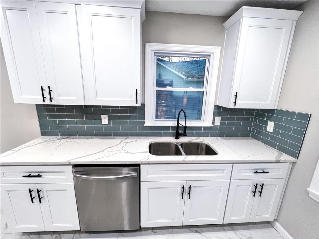 4 bedroom, 3 bathroom single family residence for sale at 6875 Graves Mill Court, Norcross, GA 30093 — photo 10