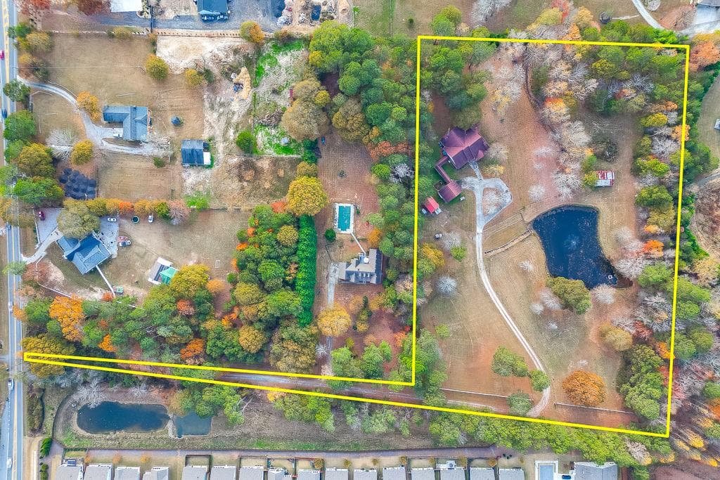 4 bedroom, 4 bathroom single family residence for sale at 525 Cooper Road, Loganville, GA 30052