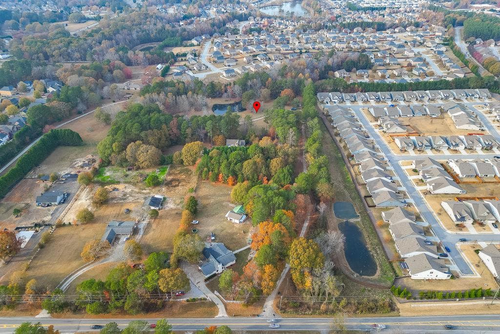 4 bedroom, 4 bathroom single family residence for sale at 525 Cooper Road, Loganville, GA 30052 — photo 5