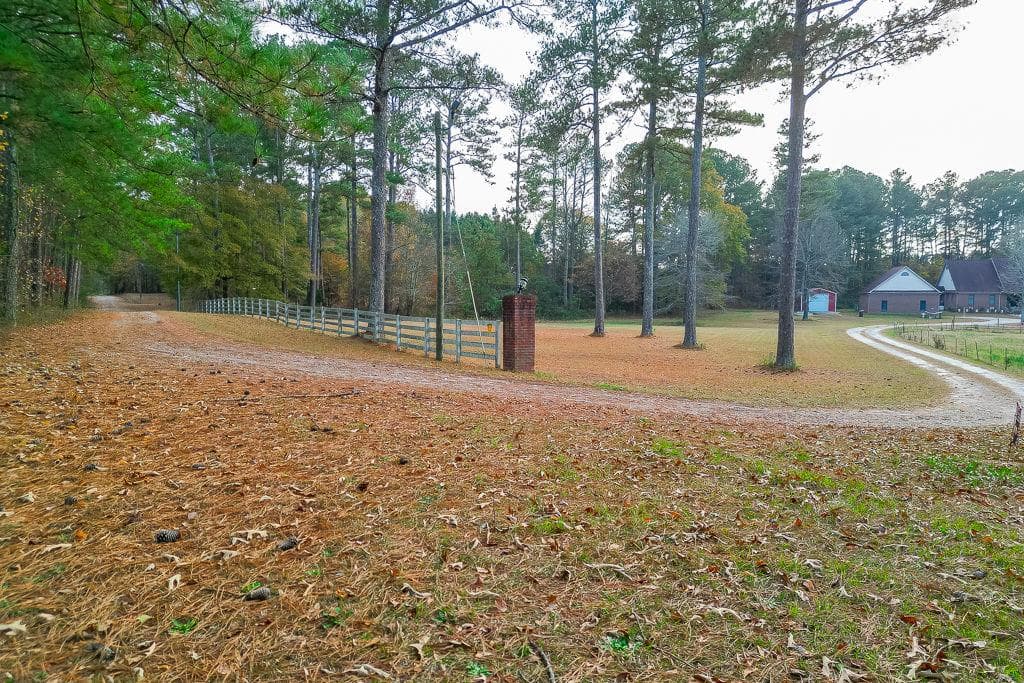 4 bedroom, 4 bathroom single family residence for sale at 525 Cooper Road, Loganville, GA 30052 — photo 9