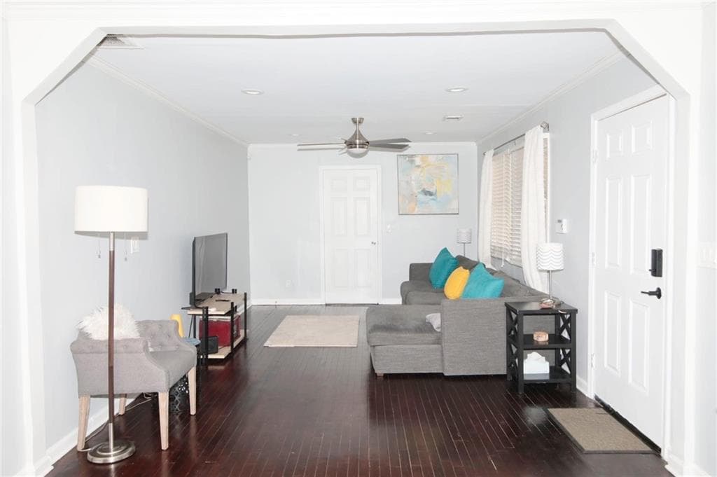 3 bedroom, 2 bathroom single family residence for rent at 531 Allendale Drive, Decatur, GA 30032 for $2,100 a month — photo 4
