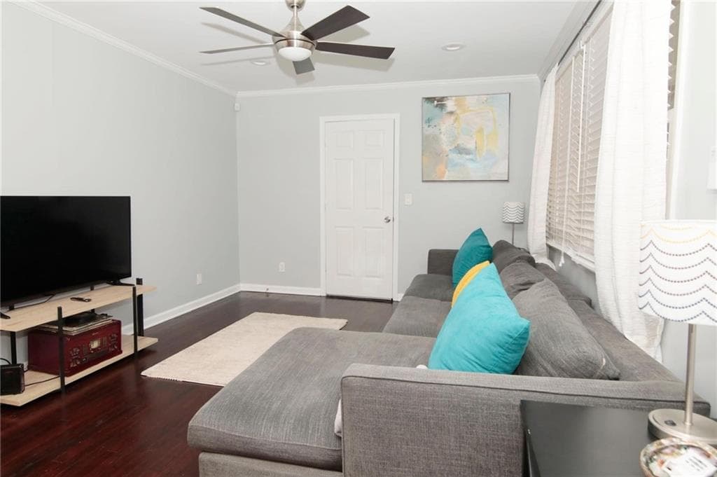 3 bedroom, 2 bathroom single family residence for rent at 531 Allendale Drive, Decatur, GA 30032 for $2,100 a month — photo 5