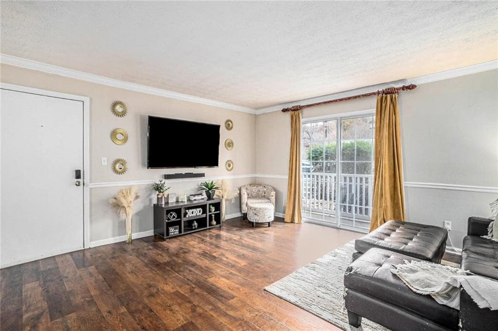 2 bedroom, 1 bathroom, 980 sq ft condominium sold at 3120 Seven Pines Court 203, Atlanta, GA 30339