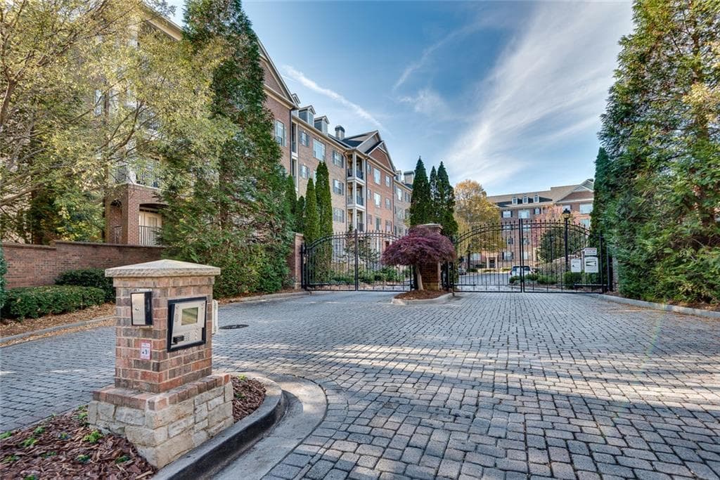 2300 Peachford Road 2311, Atlanta, GA 30338 — most recent listing photo