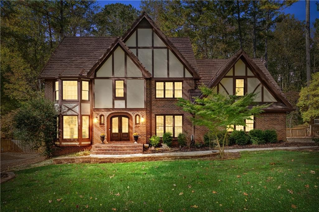 8870 Glen Ferry Drive, Johns Creek, GA 30022 — most recent listing photo