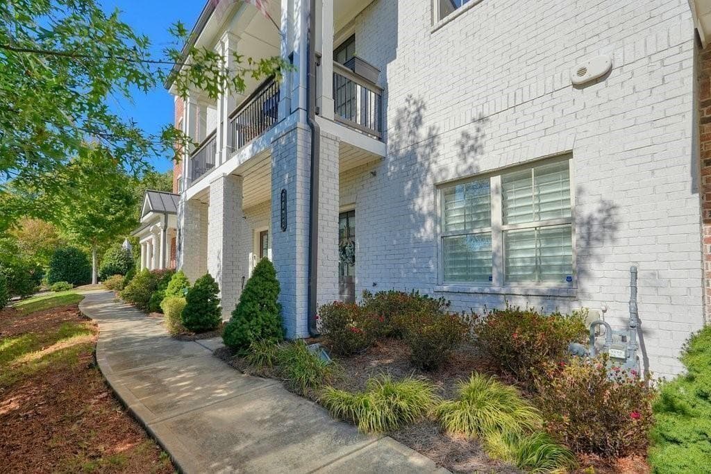 2022 Forte Lane, Alpharetta, GA 30009 — most recent listing photo