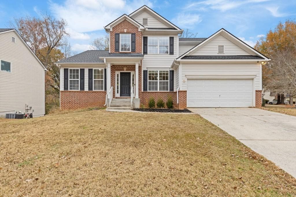2813 Glenlocke Circle, Atlanta, GA 30318 — most recent listing photo