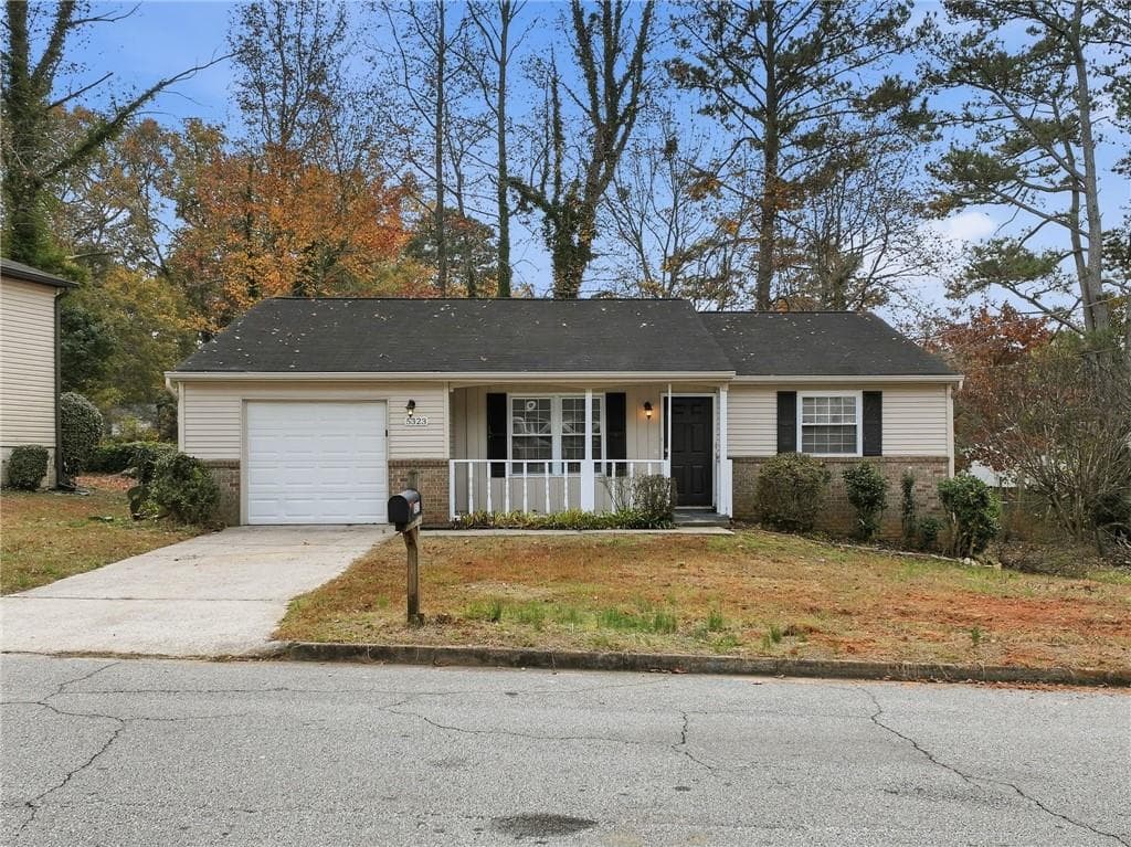 5323 Tracey Drive, Stone Mountain, GA 30088 — most recent listing photo
