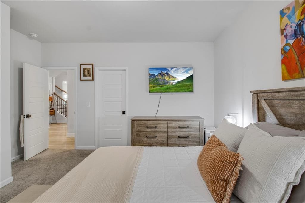 5 bedroom, 4 bathroom, 3,569 sq ft single family residence for sale at 338 Ryston Way, Lawrenceville, GA 30045 — photo 8