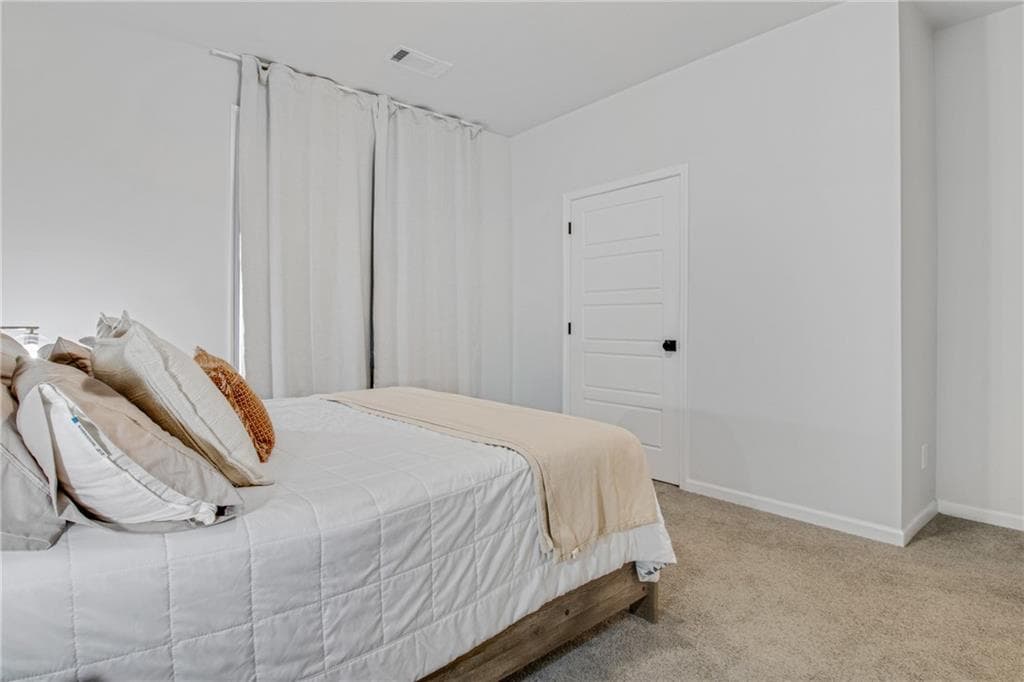 5 bedroom, 4 bathroom, 3,569 sq ft single family residence for sale at 338 Ryston Way, Lawrenceville, GA 30045 — photo 9