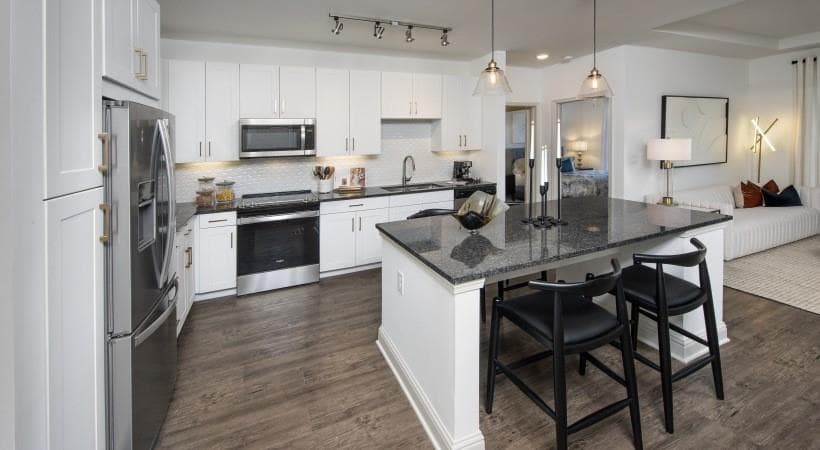 2 bedroom, 2 bathroom apartment for rent at 2180 Shadowood Parkway 341, Atlanta, GA 30067 for $2,368 a month — photo 2