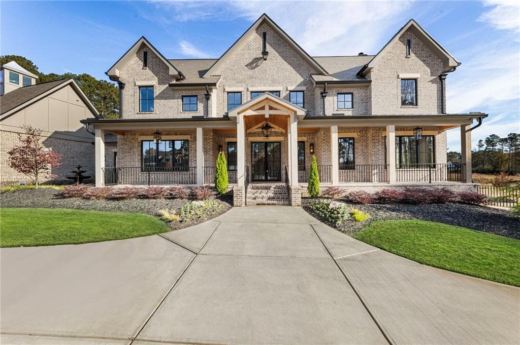 7 bedroom, 9 bathroom, 7,911 sq ft single family residence for sale at 1005 Haddie Way, Alpharetta, GA 30004 — photo 8