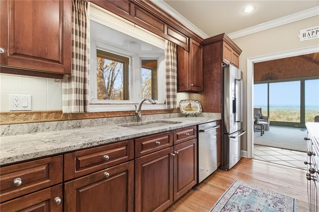 4 bedroom, 4 bathroom, 5,044 sq ft single family residence for sale at 739 Summit Drive, Big Canoe, GA 30143 — photo 6
