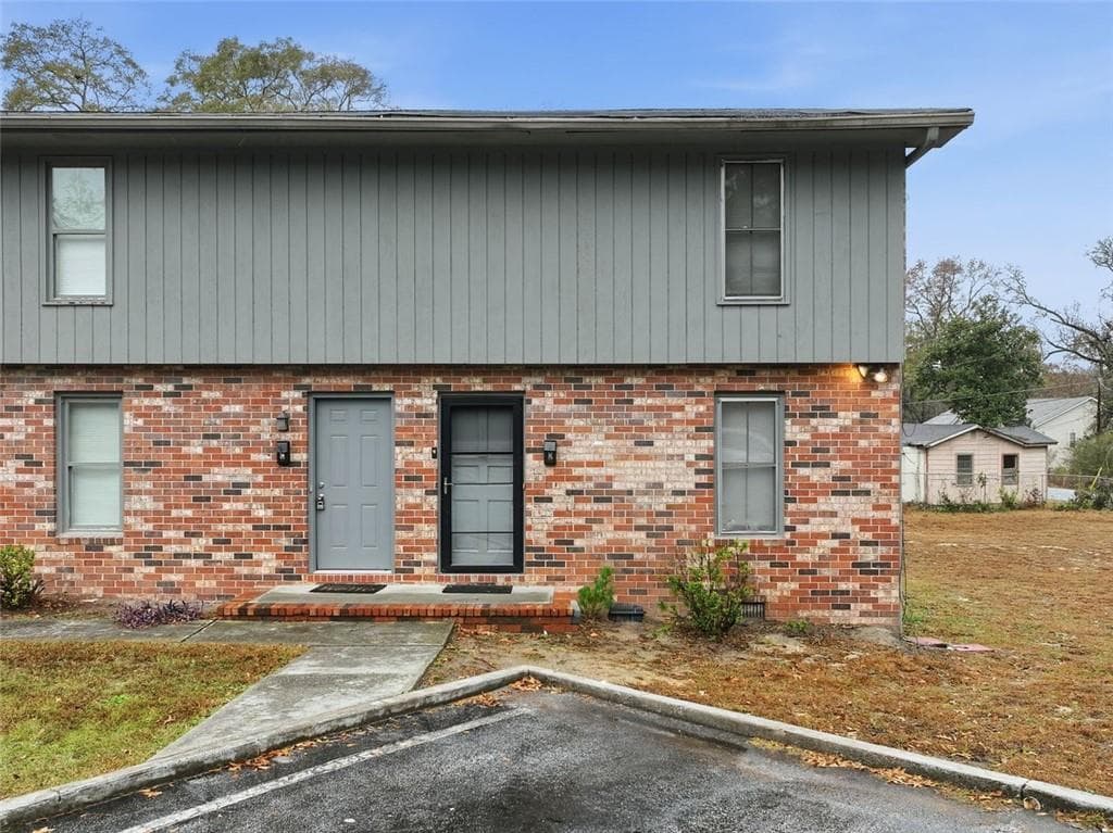 1071 OAKLAND Avenue D, Conyers, GA 30012 — most recent listing photo