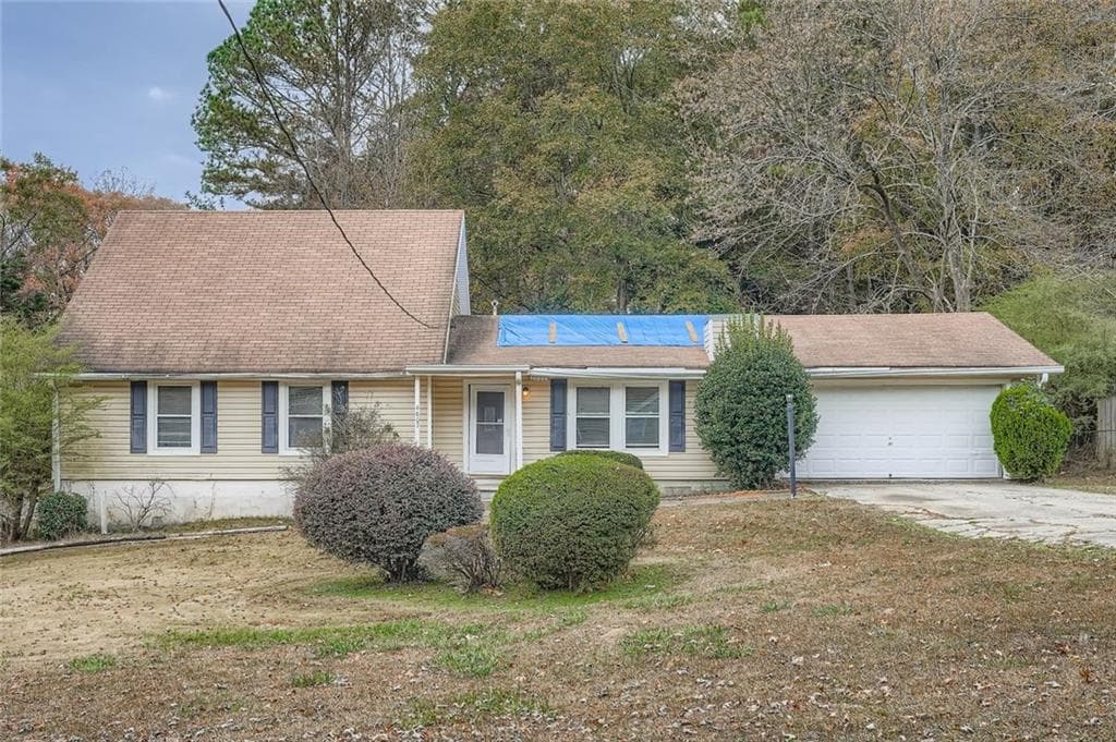 6807 Shangrila Way, Riverdale, GA 30296 — most recent listing photo