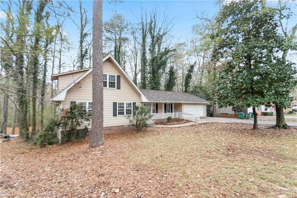 6064 Wandering Way, Norcross, GA 30093 — most recent listing photo