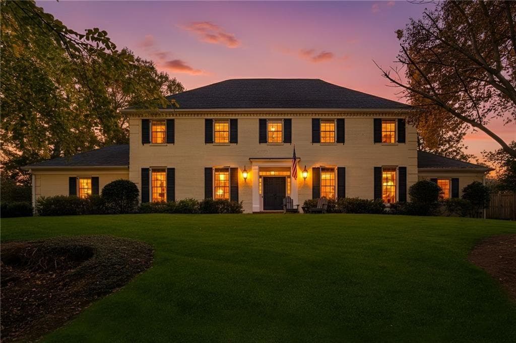 2010 Rivermeade Way, Atlanta, GA 30327 — most recent listing photo