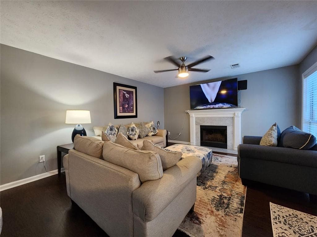 4 bedroom, 4 bathroom, 2,542 sq ft single family residence under contract at 225 JON JEFF Drive, Lilburn, GA 30047 — photo 10
