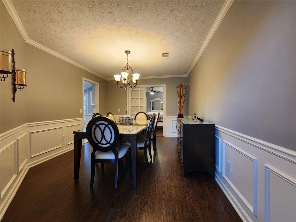 4 bedroom, 4 bathroom, 2,542 sq ft single family residence under contract at 225 JON JEFF Drive, Lilburn, GA 30047 — photo 5