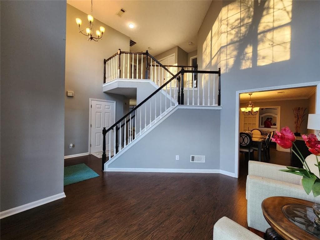 4 bedroom, 4 bathroom, 2,542 sq ft single family residence under contract at 225 JON JEFF Drive, Lilburn, GA 30047 — photo 2
