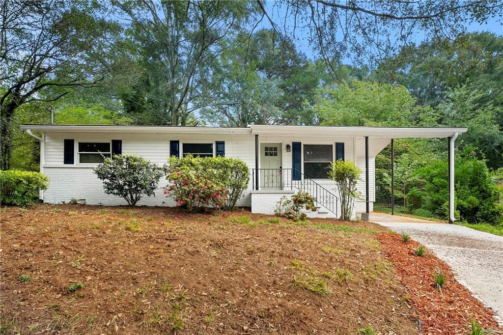 3130 Dove Way, Decatur, GA 30033 — most recent listing photo
